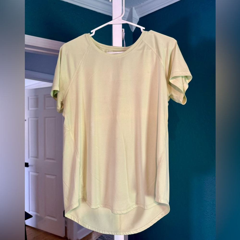 LOT OF 5 - Tek Gear Short Sleeve Tee - Picture 6 of 7